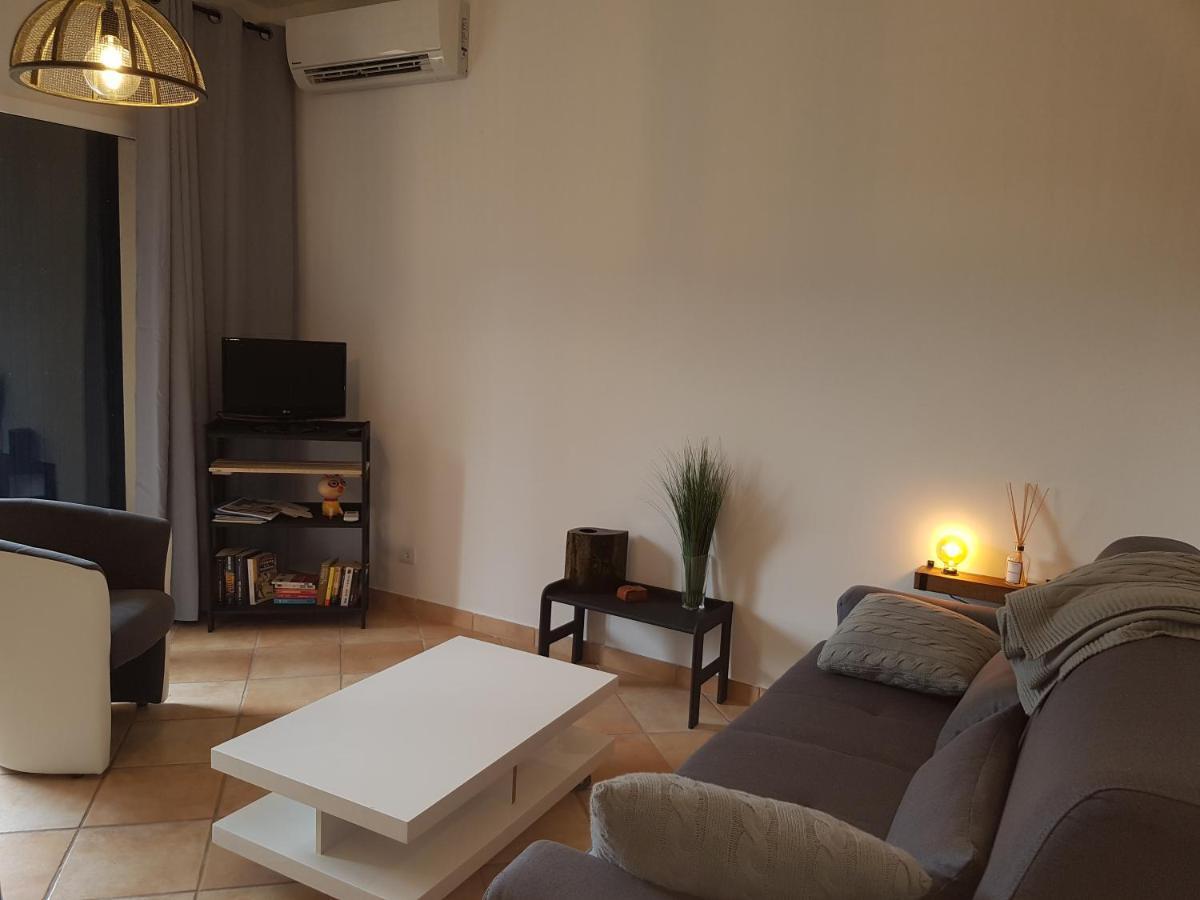 Loft Dans Cadre De Verdure Ceyreste 外观 照片